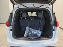 New 2026 Chrysler Voyager LX image 7