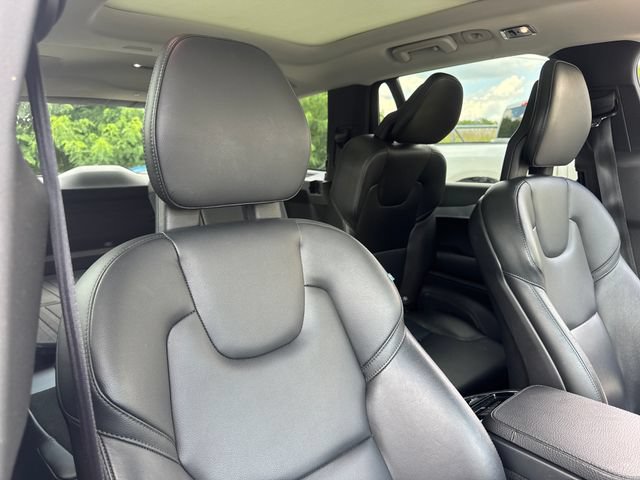 Used 2018 Volvo XC90 T5 Momentum w/ Convenience Package AWD/4WD image 28