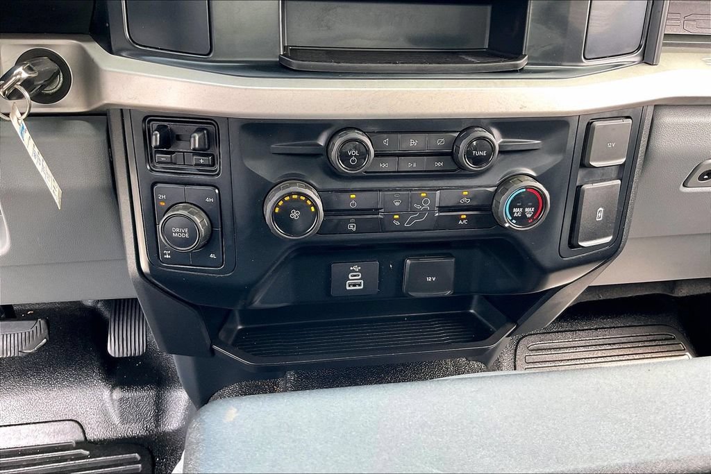 Used 2023 Ford F250 XL w/ XL Off-Road Package AWD/4WD image 35