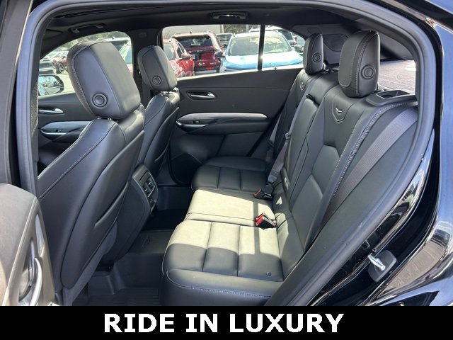 Used 2021 Cadillac XT4 Premium Luxury w/ LPO, Radiant Package image 15