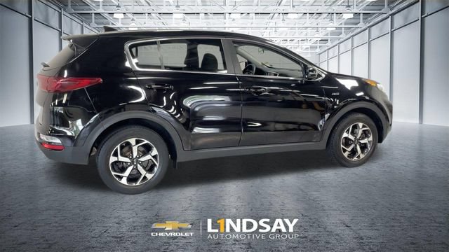 Used 2020 Kia Sportage LX w/ LX Popular Package AWD/4WD image 2