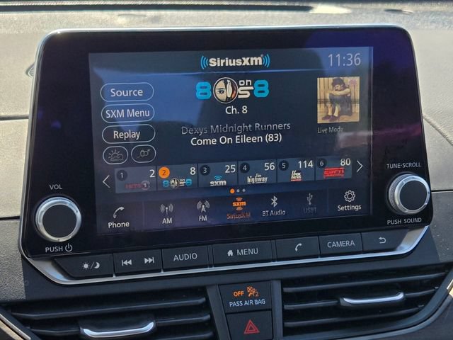 Used 2025 Nissan Altima 2.5 SV FWD image 30