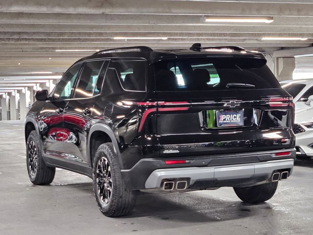 Used 2024 Chevrolet Traverse Z71 AWD/4WD image 8