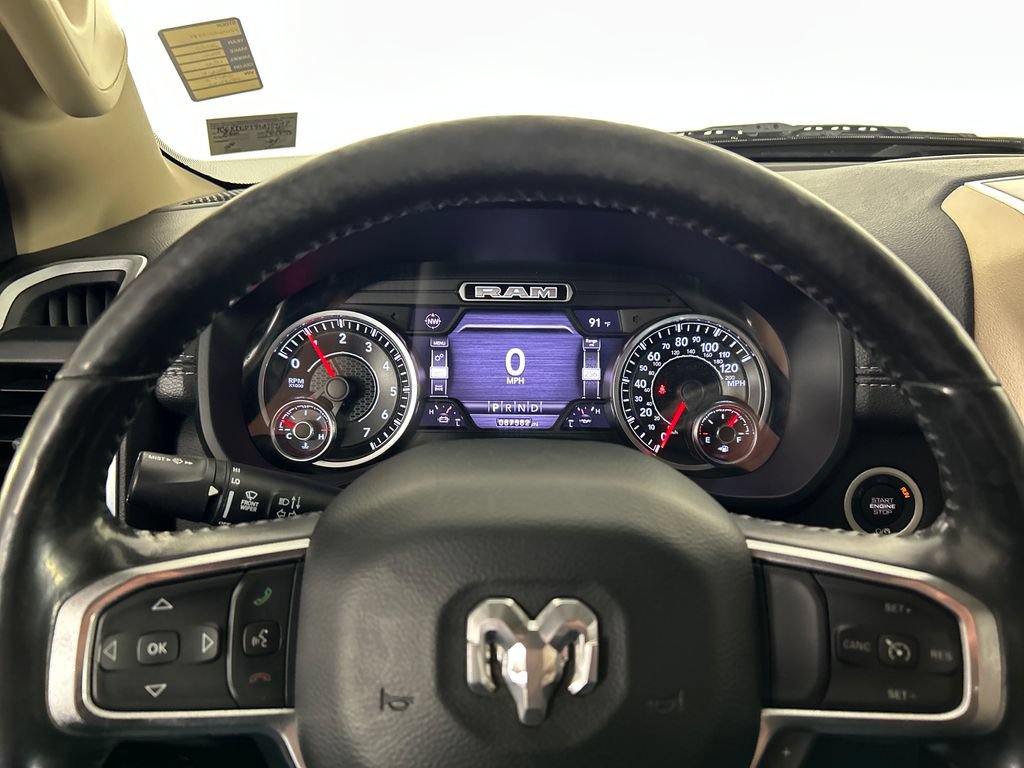 Used 2020 RAM 1500 Laramie RWD image 14