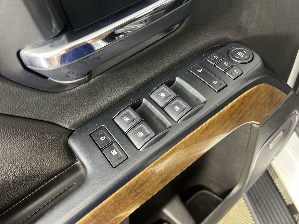 Used 2018 Chevrolet Silverado 2500 LTZ w/ Custom Sport Edition AWD/4WD image 21