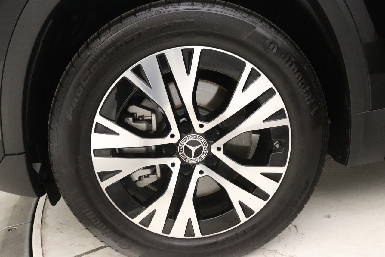 Certified 2025 Mercedes-Benz GLA 250 image 29