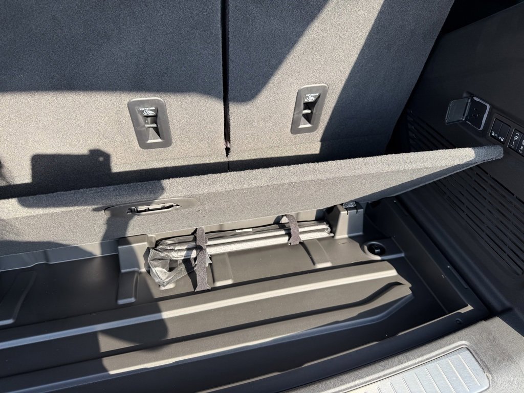 New 2025 Chevrolet Tahoe RST w/ RST Performance Edition image 45