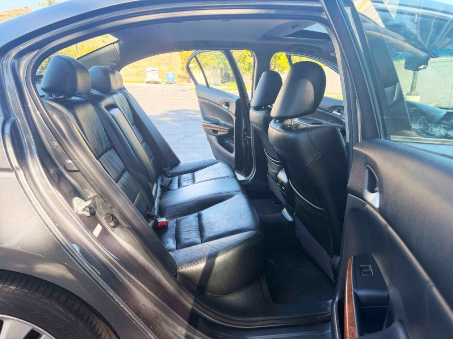 Used 2012 Honda Accord EX-L image 29