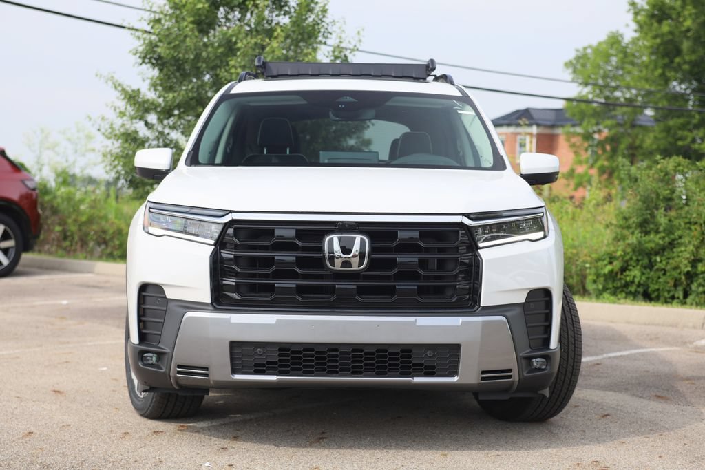 New 2026 Honda Pilot Elite image 2