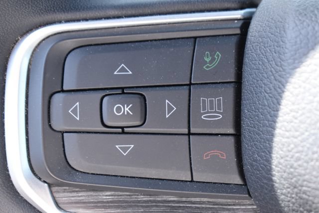 Used 2023 Jeep Wagoneer L Series II AWD/4WD image 25