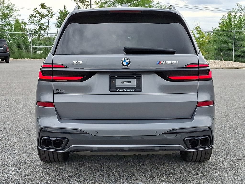 Used 2024 BMW X7 M60i w/ Executive Package AWD/4WD image 8