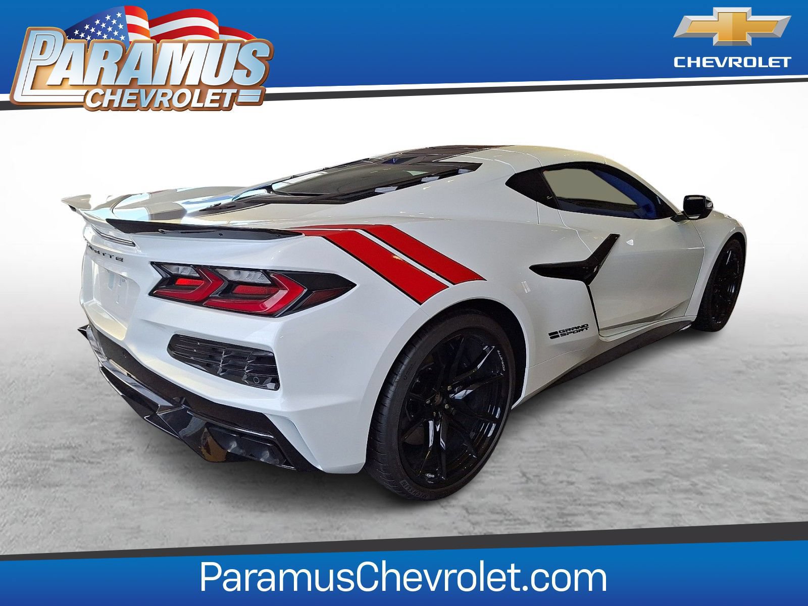 New 2027 Chevrolet Corvette Grand Sport w/ Z52 Sport Performance Package RWD image 4