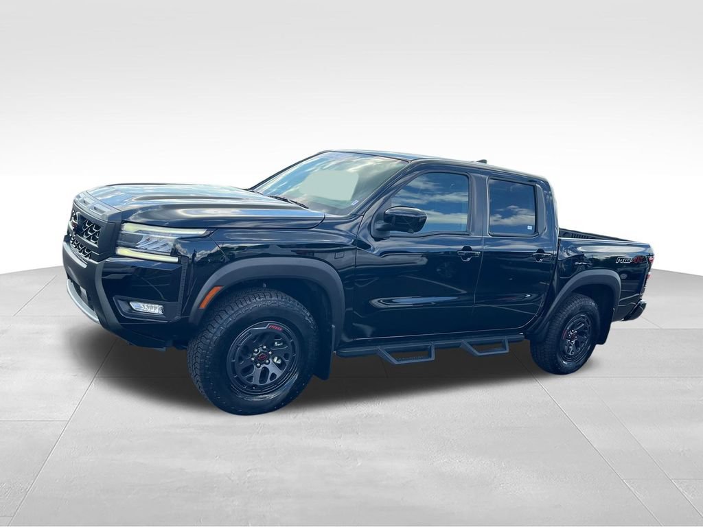 Used 2025 Nissan Frontier PRO-4X w/ Pro Convenience Package AWD/4WD image 2