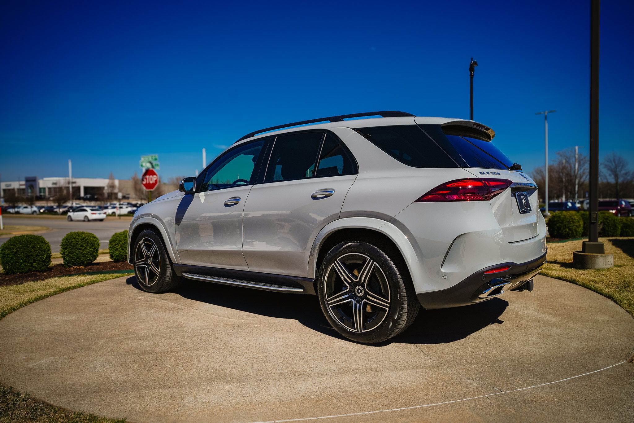 New 2026 Mercedes-Benz GLE 350 4MATIC image 9