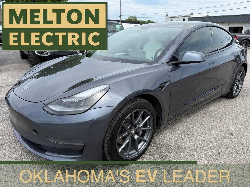 Used 2021 Tesla Model 3 Standard Range Plus RWD image 1