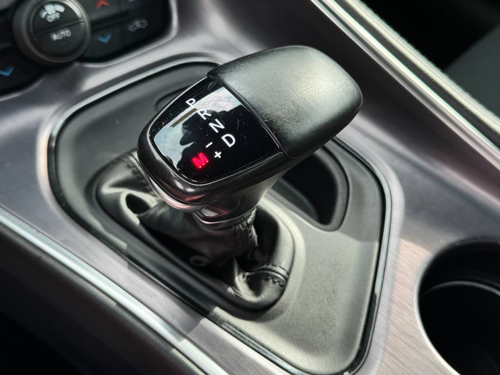 Used 2018 Dodge Challenger R/T RWD image 26