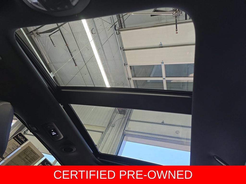 Used 2026 Chrysler Pacifica Select AWD/4WD image 31