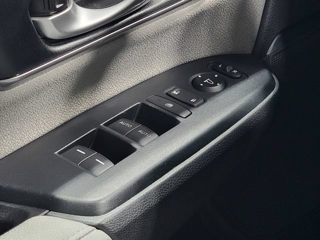 Used 2019 Honda CR-V EX image 24