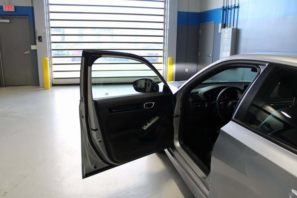 Used 2025 Honda Civic FWD Hybrid Sedan image 7