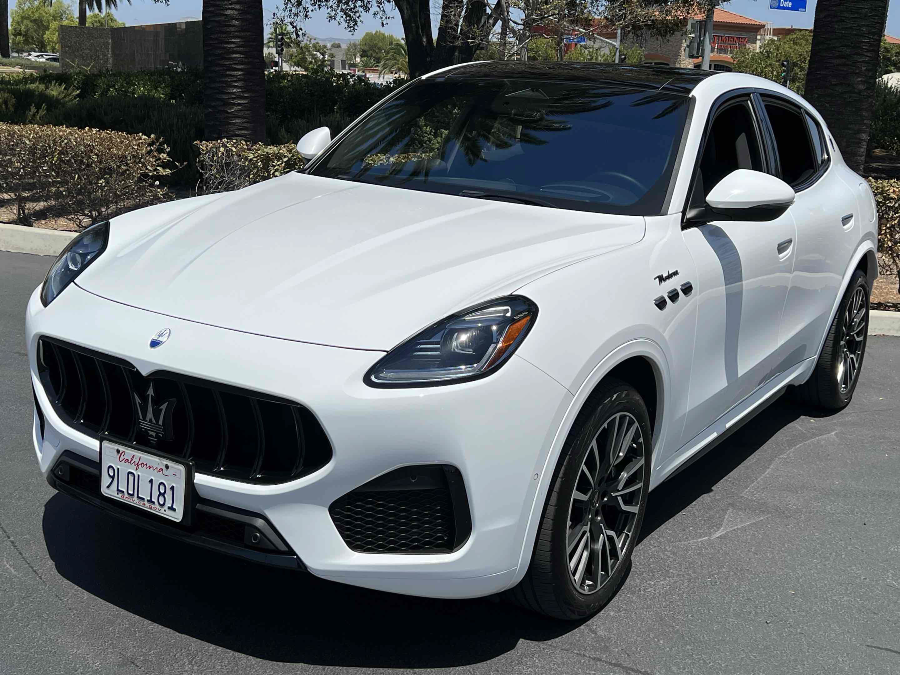 Used 2023 Maserati Grecale Modena AWD/4WD image 12