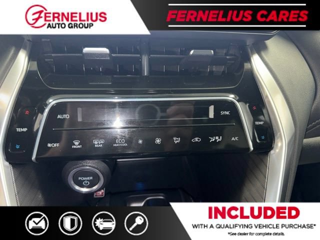 Used 2023 Toyota Venza Nightshade AWD/4WD image 39