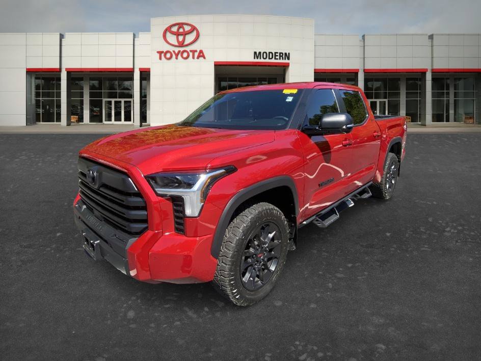 Used 2025 Toyota Tundra SR5 w/ SR5 Premium Package AWD/4WD image 1