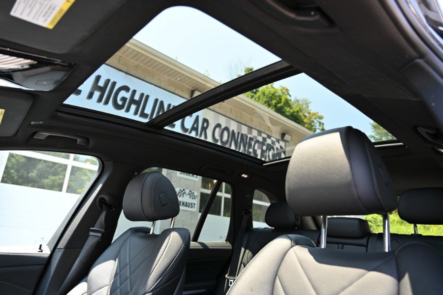 Used 2023 BMW X5 sDrive40i image 3