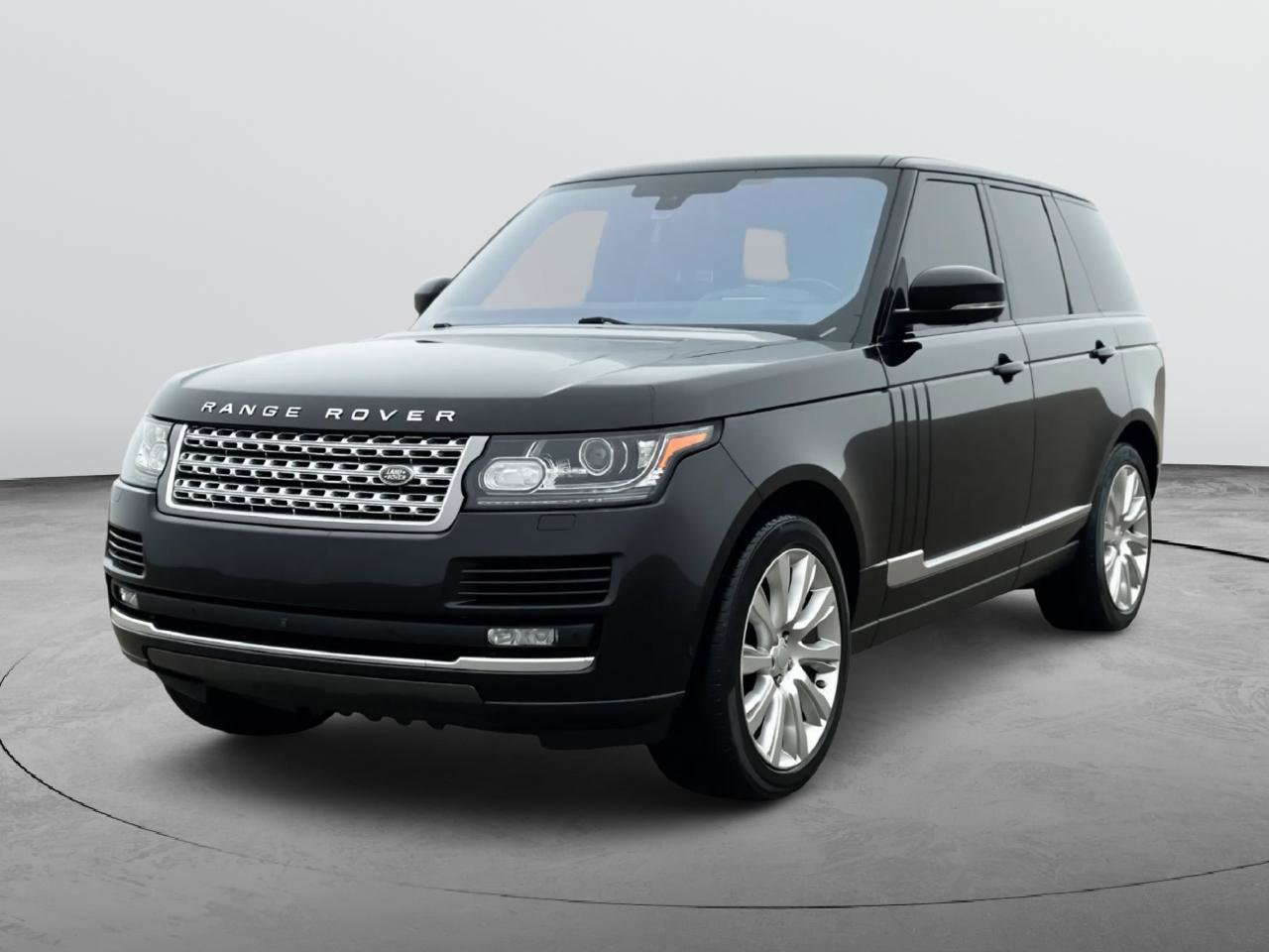 Used 2016 Land Rover Range Rover Supercharged image 4