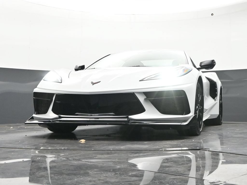 Used 2025 Chevrolet Corvette Stingray Convertible w/ Battery Protection Package RWD image 29