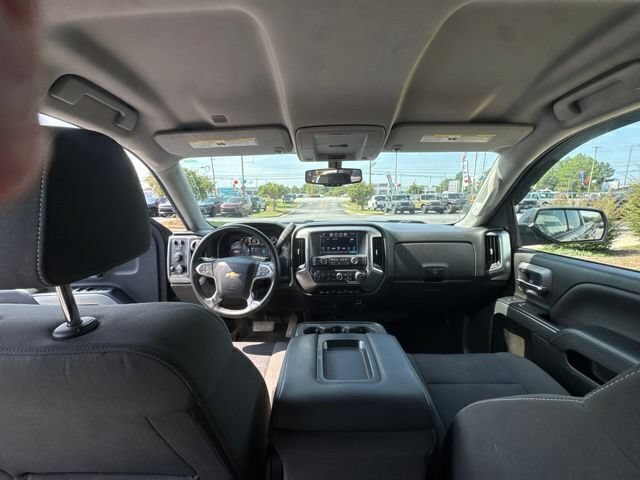 Used 2018 Chevrolet Silverado 1500 LT w/ All Star Edition AWD/4WD image 19