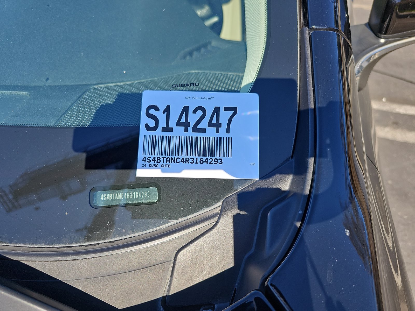 Certified 2024 Subaru Outback Limited AWD/4WD image 14