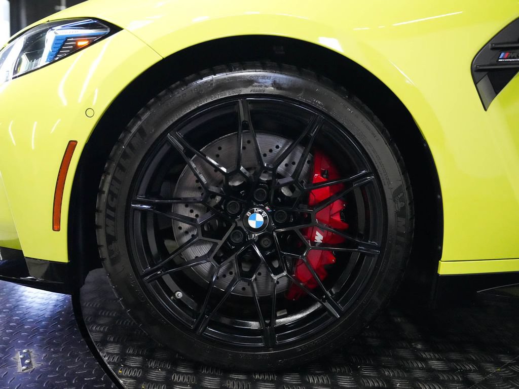 Used 2025 BMW M4 xDrive Competition AWD/4WD image 9