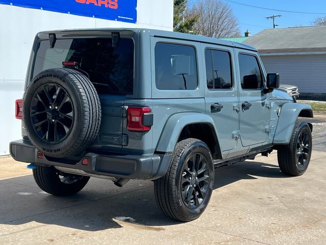 Used 2024 Jeep Wrangler Unlimited Sahara image 44