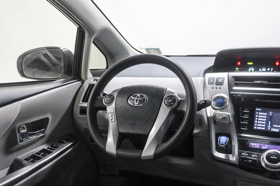 Used 2016 Toyota Prius V Two FWD image 16