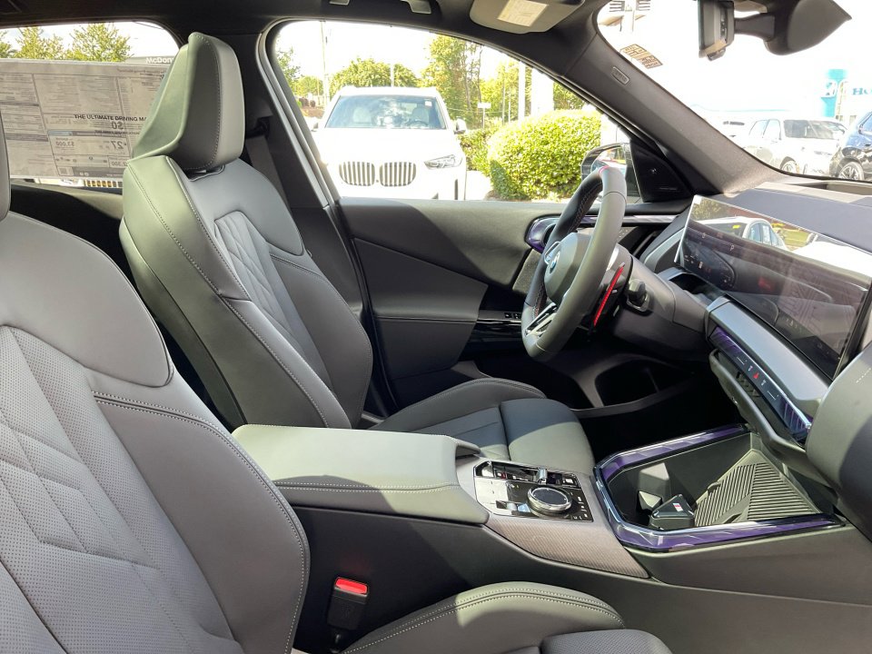 Used 2026 BMW X3 M50 w/ Premium Package image 30