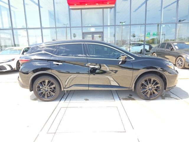 Used 2024 Nissan Murano SV w/ SV Midnight Edition Package image 3