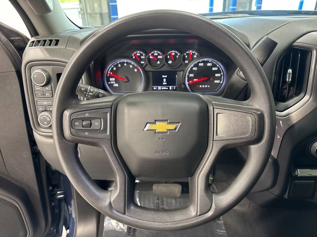 Used 2022 Chevrolet Silverado 1500 Custom AWD/4WD image 12