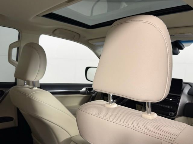 Certified 2023 Lexus GX 460 Premium w/ Premium Package image 33