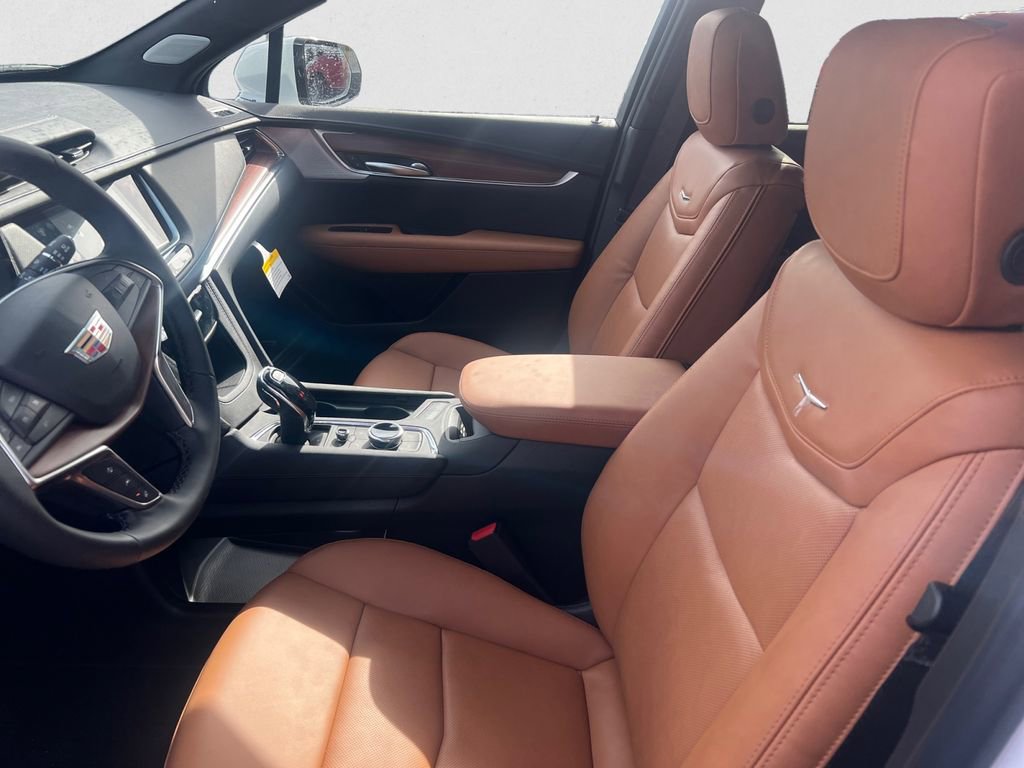 New 2026 Cadillac XT5 Premium Luxury image 7