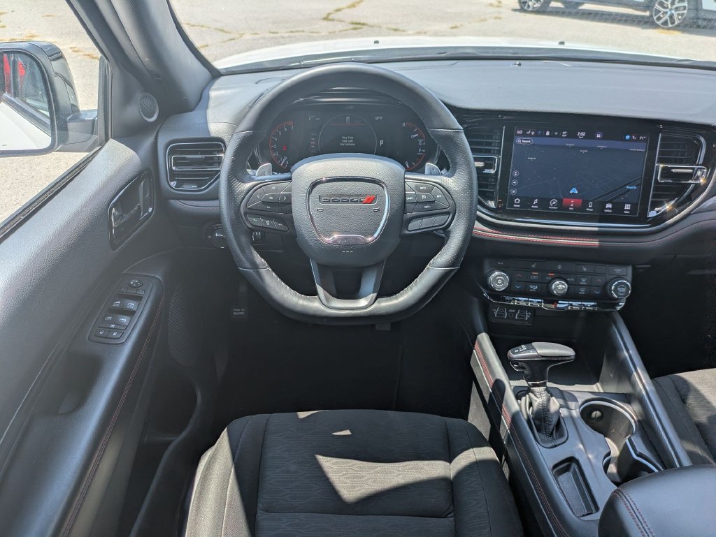 Used 2025 Dodge Durango GT RWD image 31