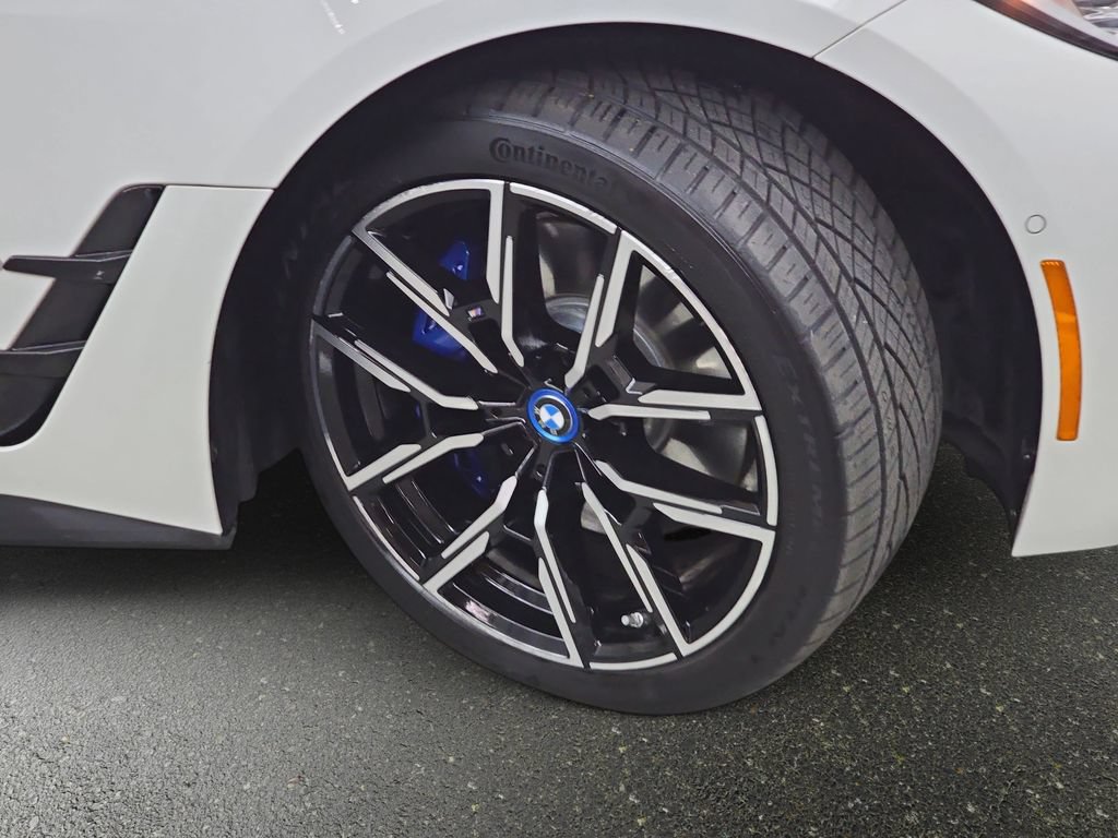 Used 2024 BMW i4 M50 AWD/4WD image 34
