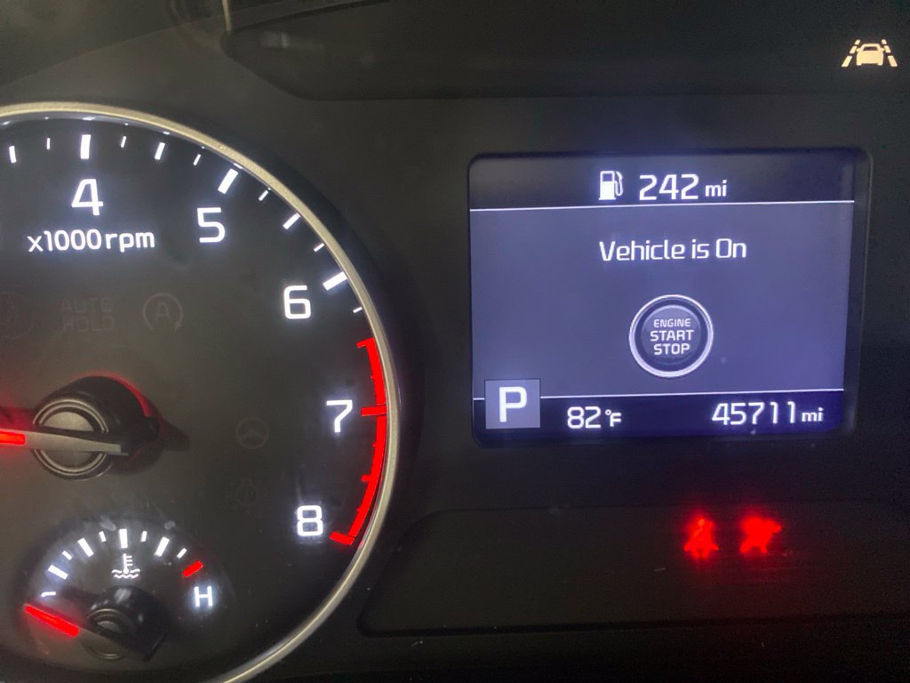 Used 2023 Kia Seltos S w/ Navigation Package AWD/4WD image 2