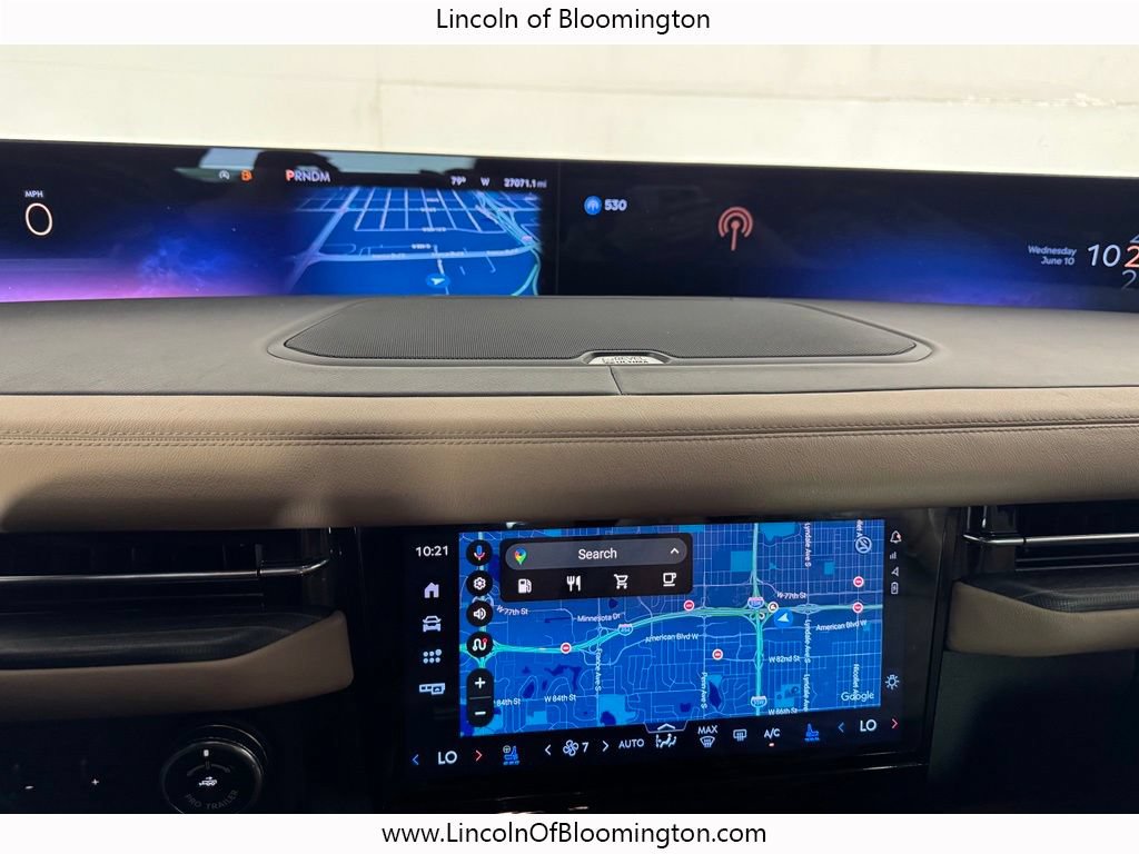 Certified 2025 Lincoln Navigator Black Label AWD/4WD image 35