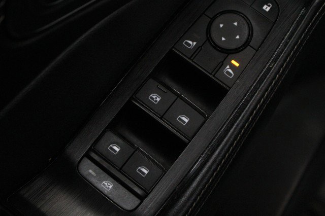 Used 2023 Nissan Rogue SV w/ SV Premium B Package image 20