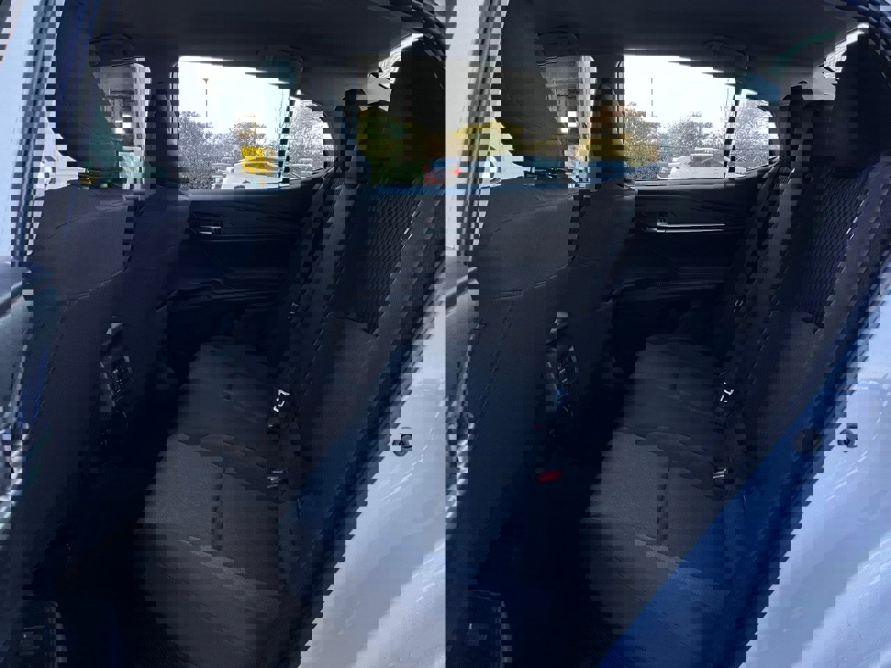 Used 2025 Toyota Camry LE image 11