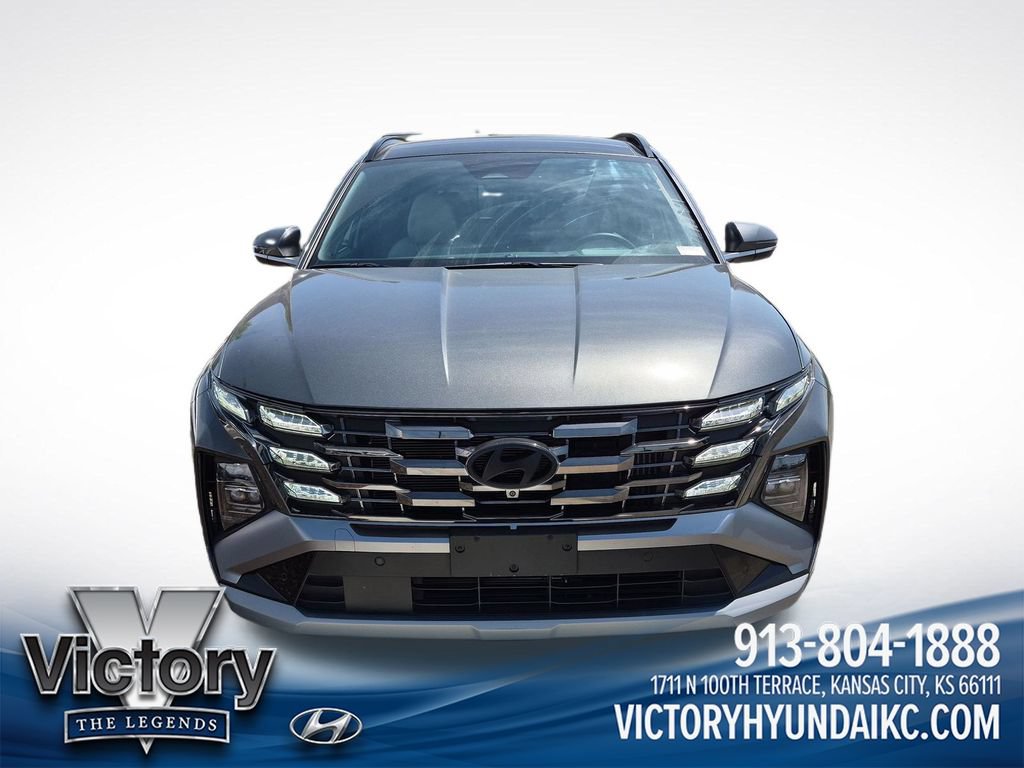 Used 2025 Hyundai Tucson Limited AWD/4WD image 8