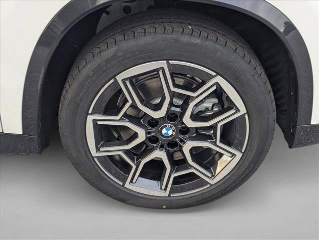 Used 2026 BMW X1 xDrive28i w/ Technology Package AWD/4WD image 9