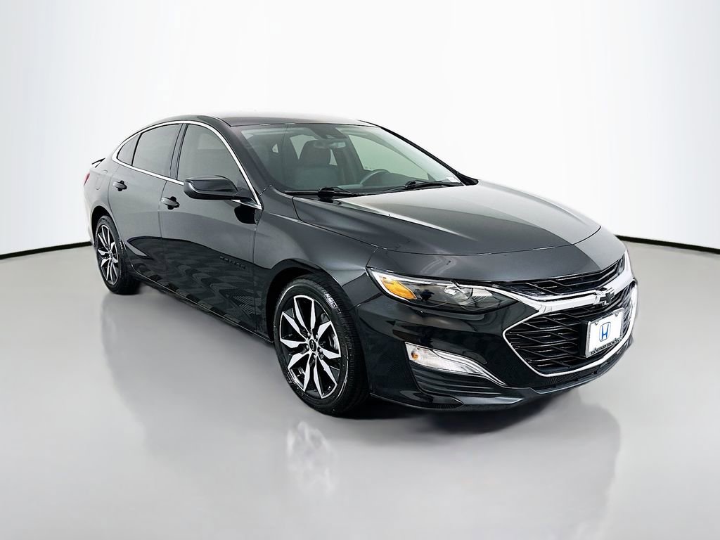 Used 2024 Chevrolet Malibu RS image 3