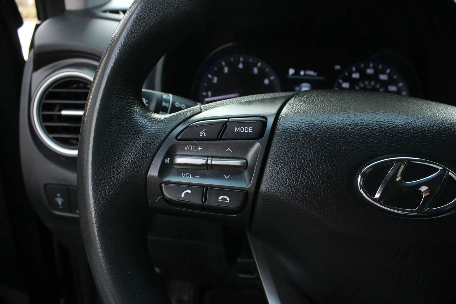 Used 2021 Hyundai Kona SE AWD/4WD image 28