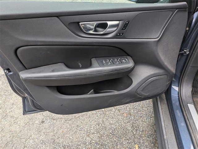 Certified 2024 Volvo V60 B5 Cross Country Plus image 24